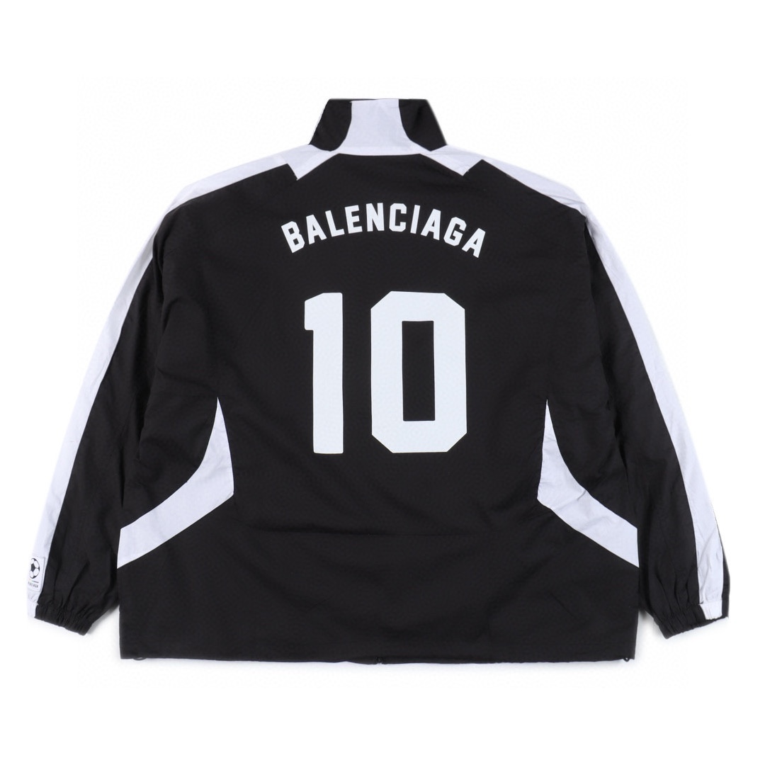 Balenciaga/巴黎世家BLCG 24SS 10号拼接足球作训冲锋衣夹克