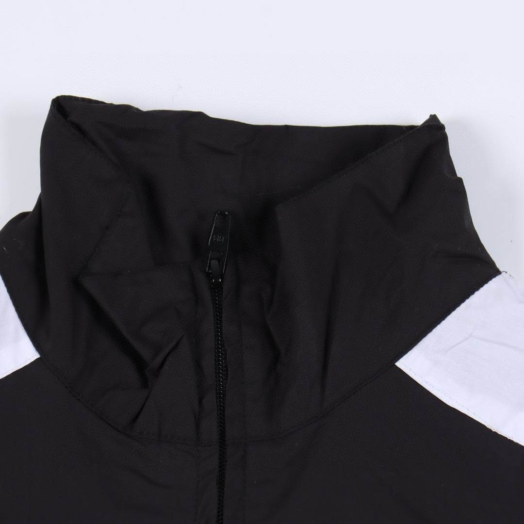 Balenciaga/巴黎世家BLCG 24SS 10号拼接足球作训冲锋衣夹克