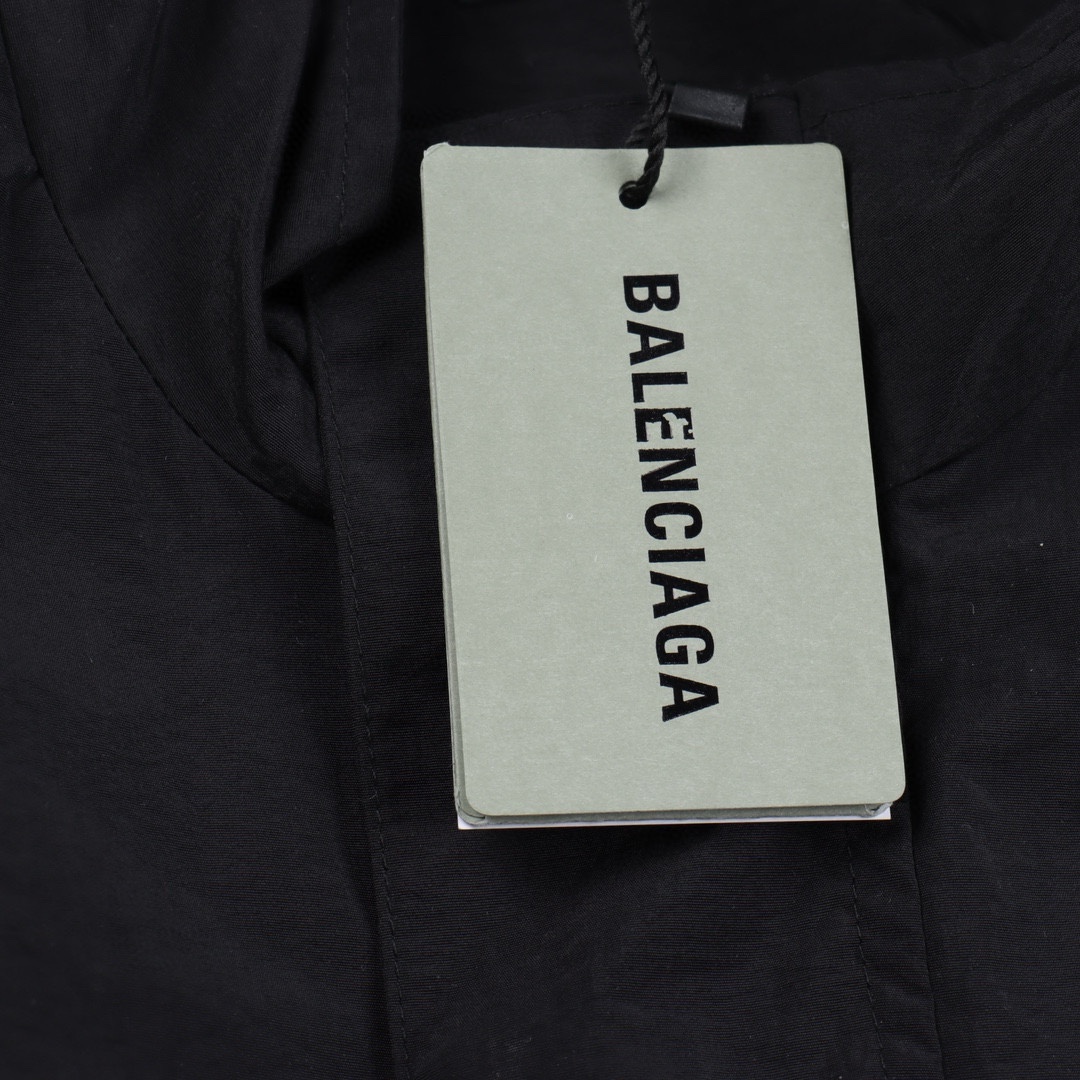 Balenciaga巴黎世家 BLCG 镂空字母刺绣运动套装外套