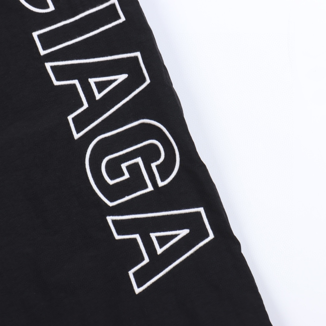 Balenciaga巴黎世家 BLCG 镂空字母刺绣运动套装长裤