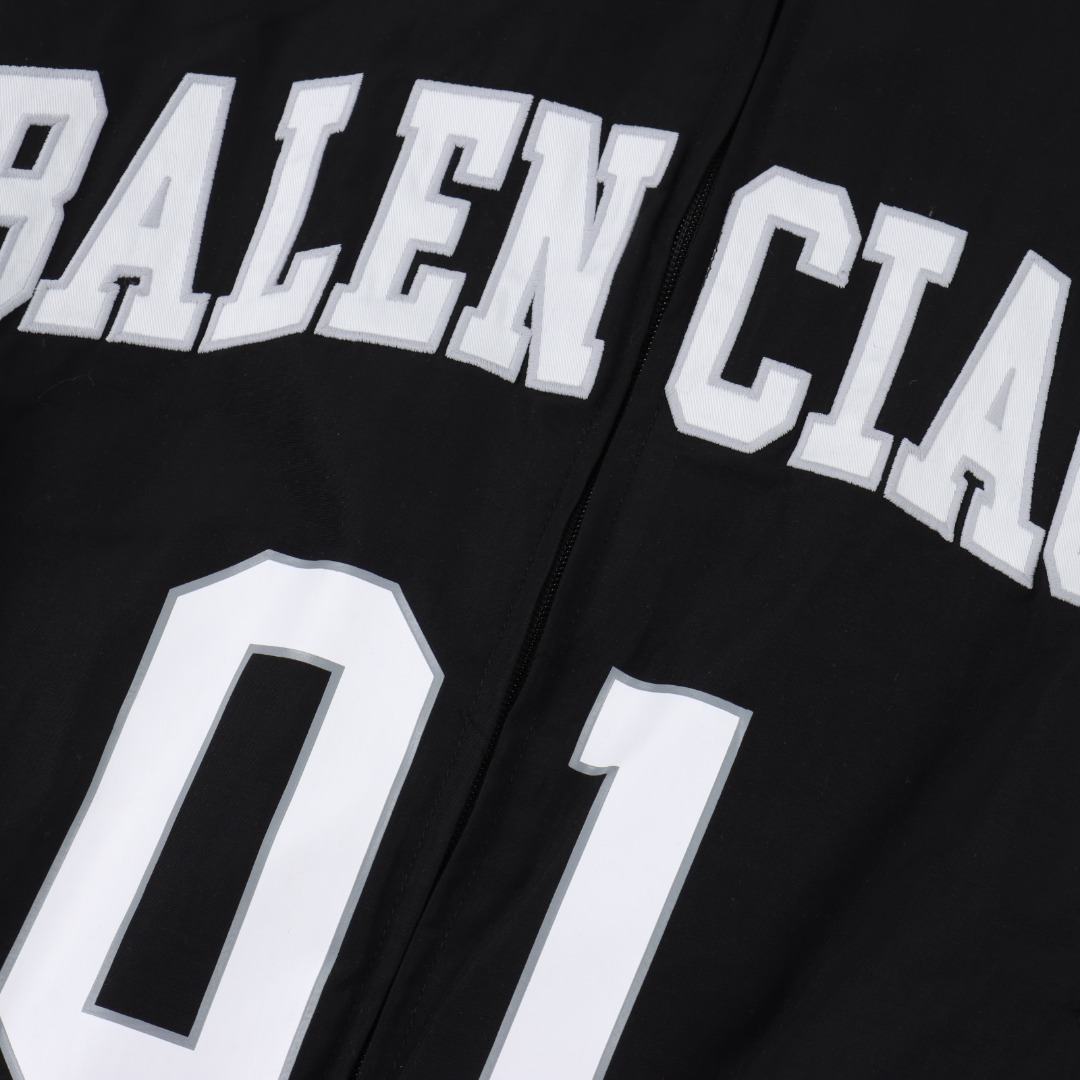 BALENCIAGA巴黎世家 BASKETBALL 系列 01号球衣夹克外套