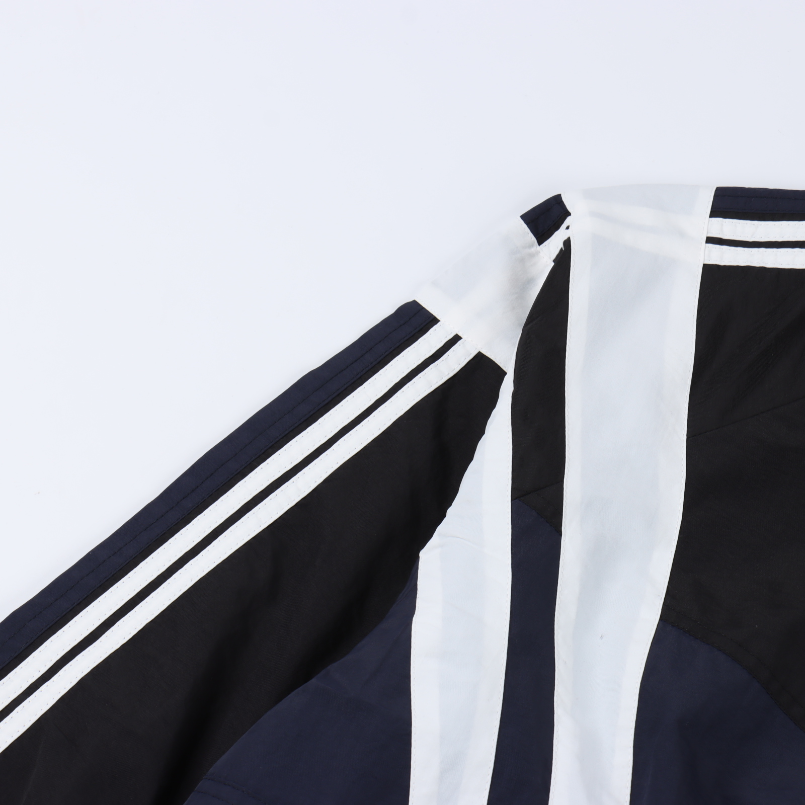 Balenciaga/巴黎世家 BLCG 24FW 走秀款双钩刺绣靛蓝拼接运动套装外套