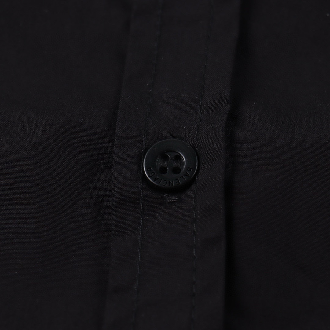 Balenciaga/巴黎世家 BLCG 24FW 领口字母刺绣长袖衬衫