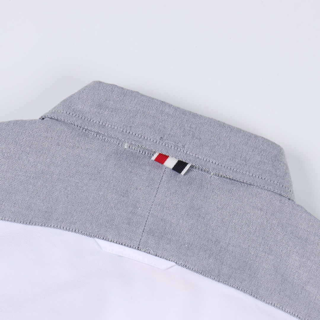 Thom Browne TB白色灰色撞色设计双袖标设计撞色衬衫