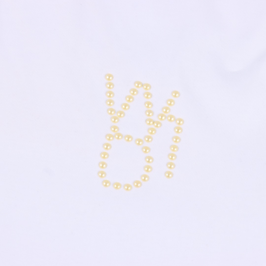 We11 done 珍珠字母logo短袖