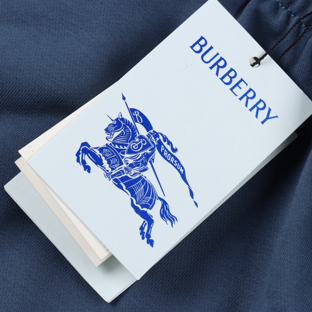 Burberry/巴宝莉 战马发泡短裤