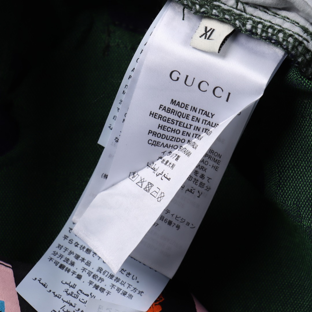 GUCCI 古驰 GC 25SS 褶皱皮标大提花短裤 卡其/绿色