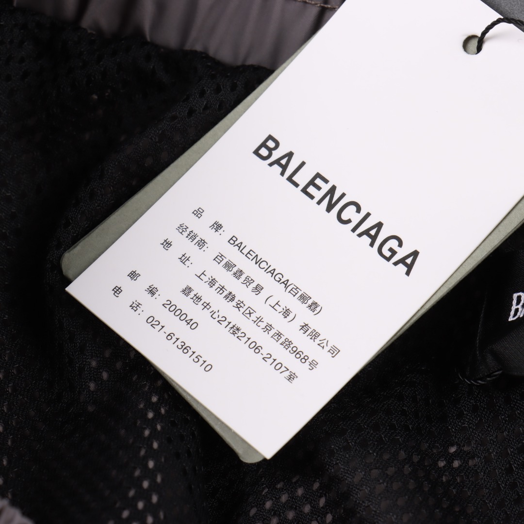Balenciaga/巴黎世家 微标字母短裤-莆田鞋,莆田鞋货源,高仿鞋,高仿鞋货源,安福档口,莆田高仿鞋,莆田鞋批发,高仿鞋批发,莆田高仿运动鞋,高仿运动鞋,莆田运动鞋 Balenciaga/巴黎世家 微标字母短裤