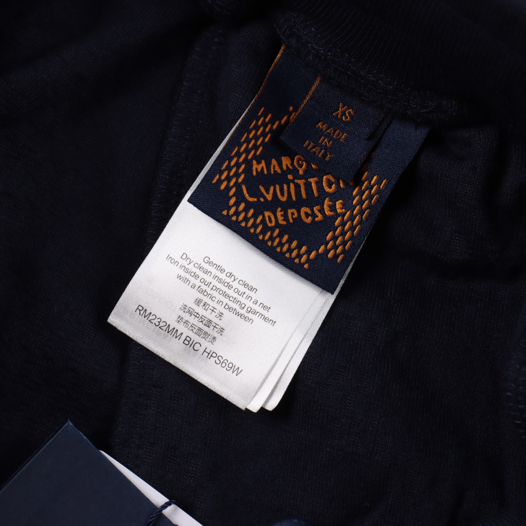 LOUIS VUITTON 25SS棉质抽绳棋盘毛巾布休闲短裤-莆田鞋,莆田鞋货源,高仿鞋,高仿鞋货源,安福档口,莆田高仿鞋,莆田鞋批发,高仿鞋批发,莆田高仿运动鞋,高仿运动鞋,莆田运动鞋 LOUIS VUITTON 25SS棉质抽绳棋盘毛巾布休闲短裤