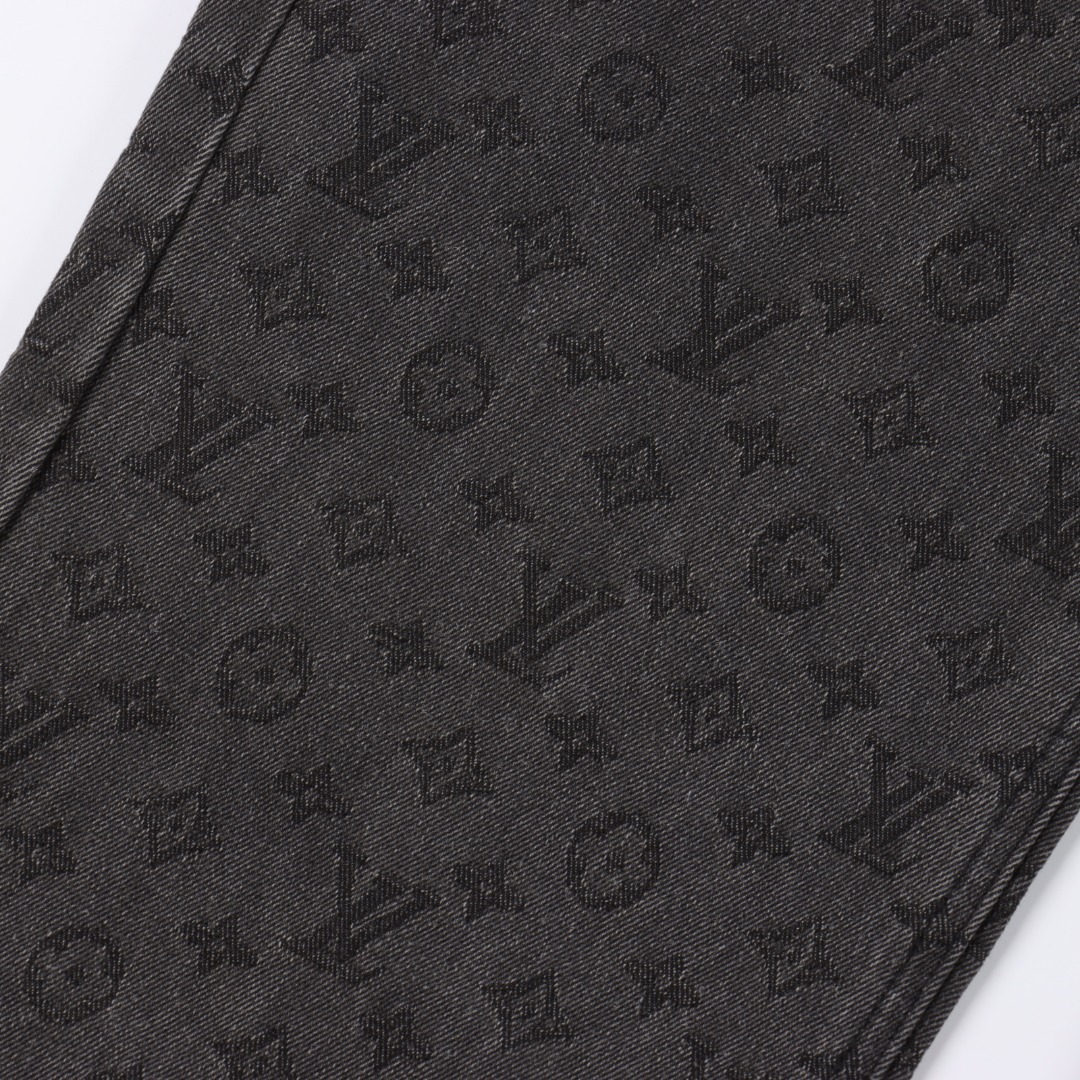 Louis Vuitton/路易威登1V 25FW 满印老花灰提花牛仔夹克灰色-Chinese UA Cheap High Quatity Brand Clothes Bags handbags Sneakers wholesale wholesaler seller from China Factory suppliers Fashion Clothing Shoes best Quality Beautiful Price Louis Vuitton/路易威登1V 25FW 满印老花灰提花牛仔夹克灰色