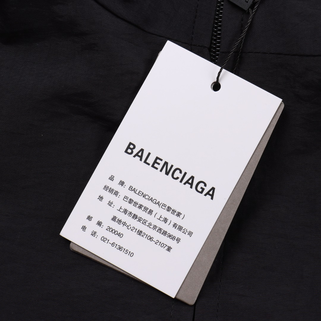 Balenciaga/巴黎世家 BLCG 25FW 71兰博基尼联名印花防水运动外套-Chinese UA Cheap High Quatity Brand Clothes Bags handbags Sneakers wholesale wholesaler seller from China Factory suppliers Fashion Clothing Shoes best Quality Beautiful Price Balenciaga/巴黎世家 BLCG 25FW 71兰博基尼联名印花防水运动外套