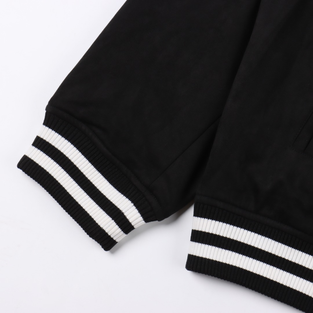 Louis Vuitton/路易威登 1V 25FW 四叶草钻饰麂皮棒球夹克黑色-Chinese UA Cheap High Quatity Brand Clothes Bags handbags Sneakers wholesale wholesaler seller from China Factory suppliers Fashion Clothing Shoes best Quality Beautiful Price Louis Vuitton/路易威登 1V 25FW 四叶草钻饰麂皮棒球夹克黑色