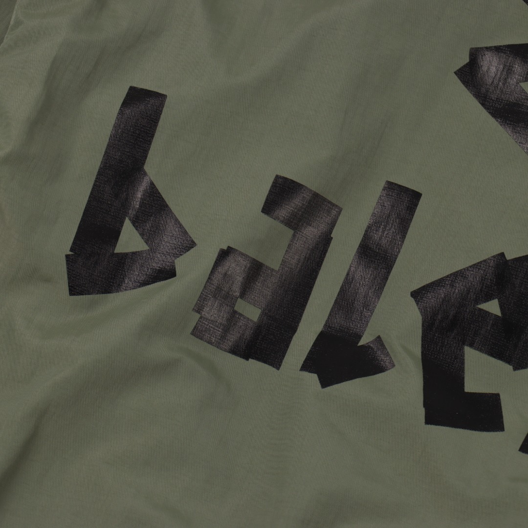 Balenciaga/ 巴黎世家 BLCG 25FW 双B黑胶带墨绿防水冲锋衣夹克