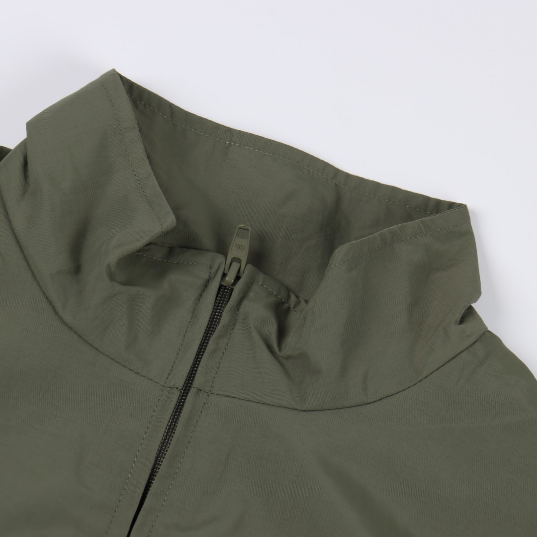 Balenciaga/ 巴黎世家 BLCG 25FW 双B黑胶带墨绿防水冲锋衣夹克