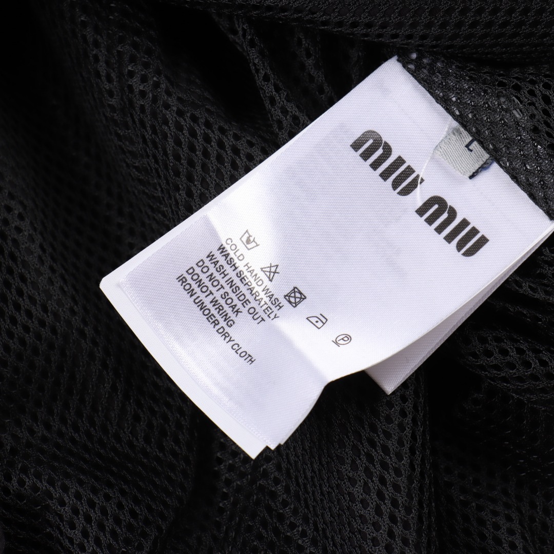 MIU MIU缪缪 25FW 撞色拼接冲锋衣夹克