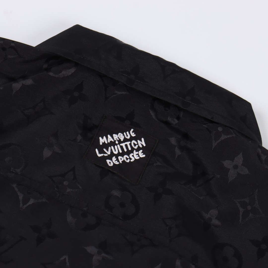 Louis Vuitton/路易威登 满印提花闪钻彩色字母长袖衬衫