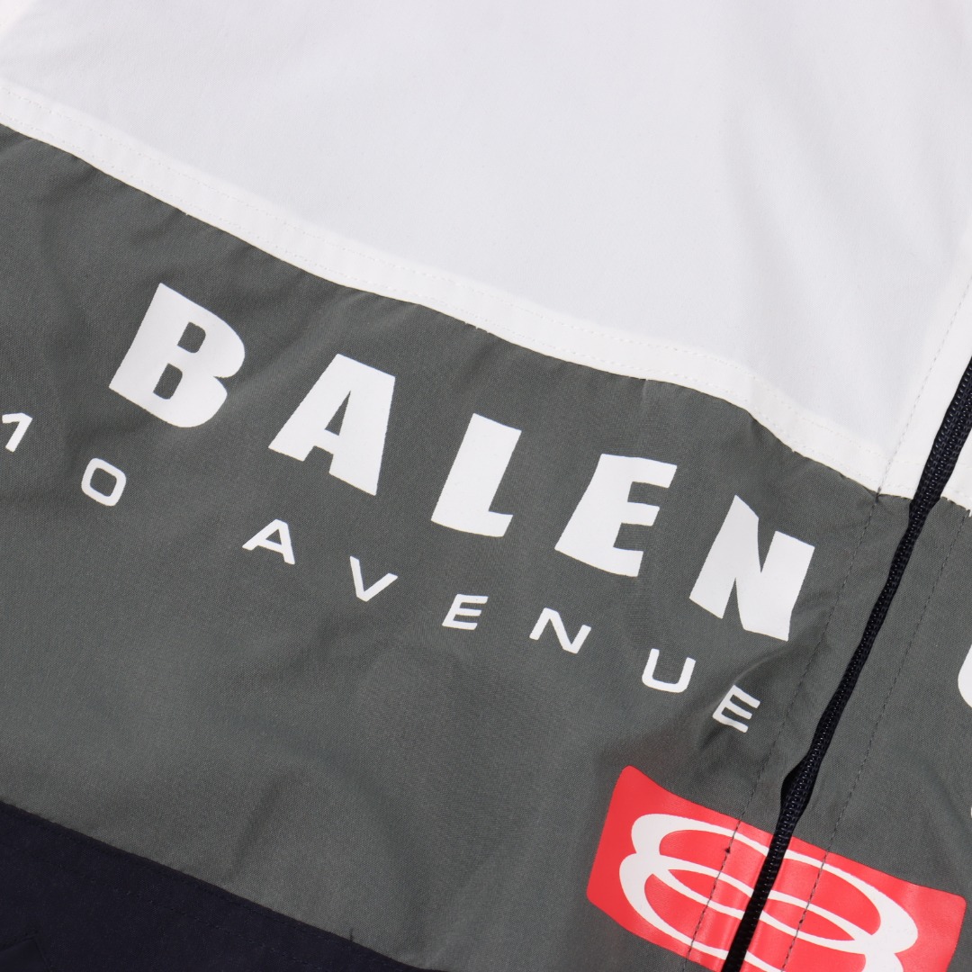 Balenciaga巴黎世家 BLCG 25SS 三拼色红双环印花拼接冲锋衣-Chinese UA Cheap High Quatity Brand Clothes Bags handbags Sneakers wholesale wholesaler seller from China Factory suppliers Fashion Clothing Shoes best Quality Beautiful Price Balenciaga巴黎世家 BLCG 25SS 三拼色红双环印花拼接冲锋衣