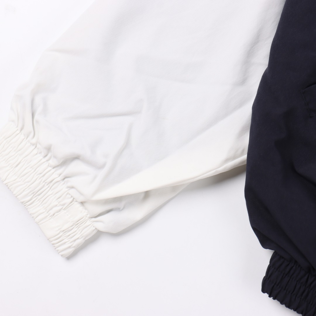 Balenciaga巴黎世家 BLCG 25SS 三拼色红双环印花拼接冲锋衣-Chinese UA Cheap High Quatity Brand Clothes Bags handbags Sneakers wholesale wholesaler seller from China Factory suppliers Fashion Clothing Shoes best Quality Beautiful Price Balenciaga巴黎世家 BLCG 25SS 三拼色红双环印花拼接冲锋衣