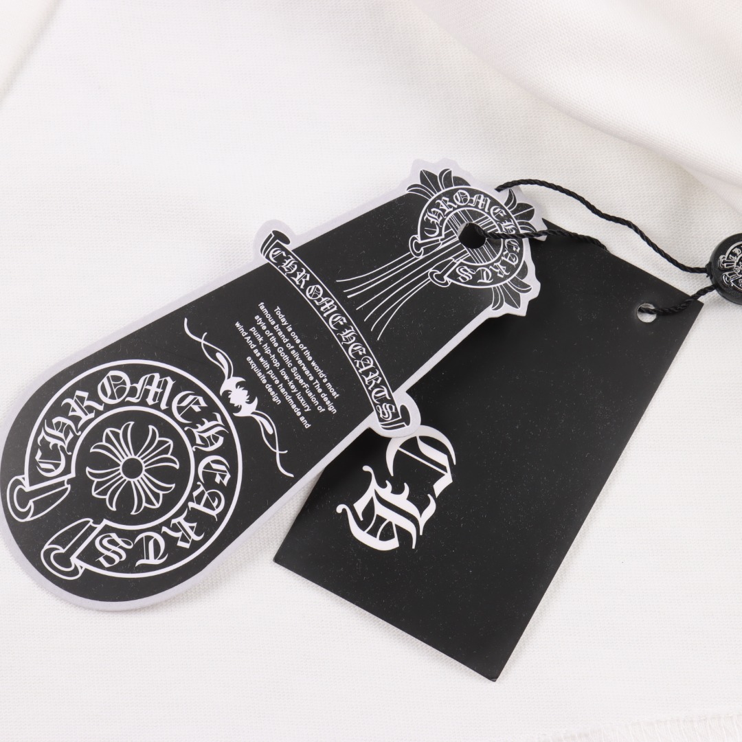 Chrome hearts/克罗心迈阿密联名圆领印花长袖 黑色/白色-Chinese UA Cheap High Quatity Brand Clothes Bags handbags Sneakers wholesale wholesaler seller from China Factory suppliers Fashion Clothing Shoes best Quality Beautiful Price Chrome hearts/克罗心迈阿密联名圆领印花长袖 黑色/白色