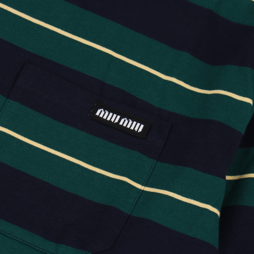 MiuMiu/缪缪 海报款宽条徽标logo条纹长袖 定织-Chinese UA Cheap High Quatity Brand Clothes Bags handbags Sneakers wholesale wholesaler seller from China Factory suppliers Fashion Clothing Shoes best Quality Beautiful Price MiuMiu/缪缪 海报款宽条徽标logo条纹长袖 定织