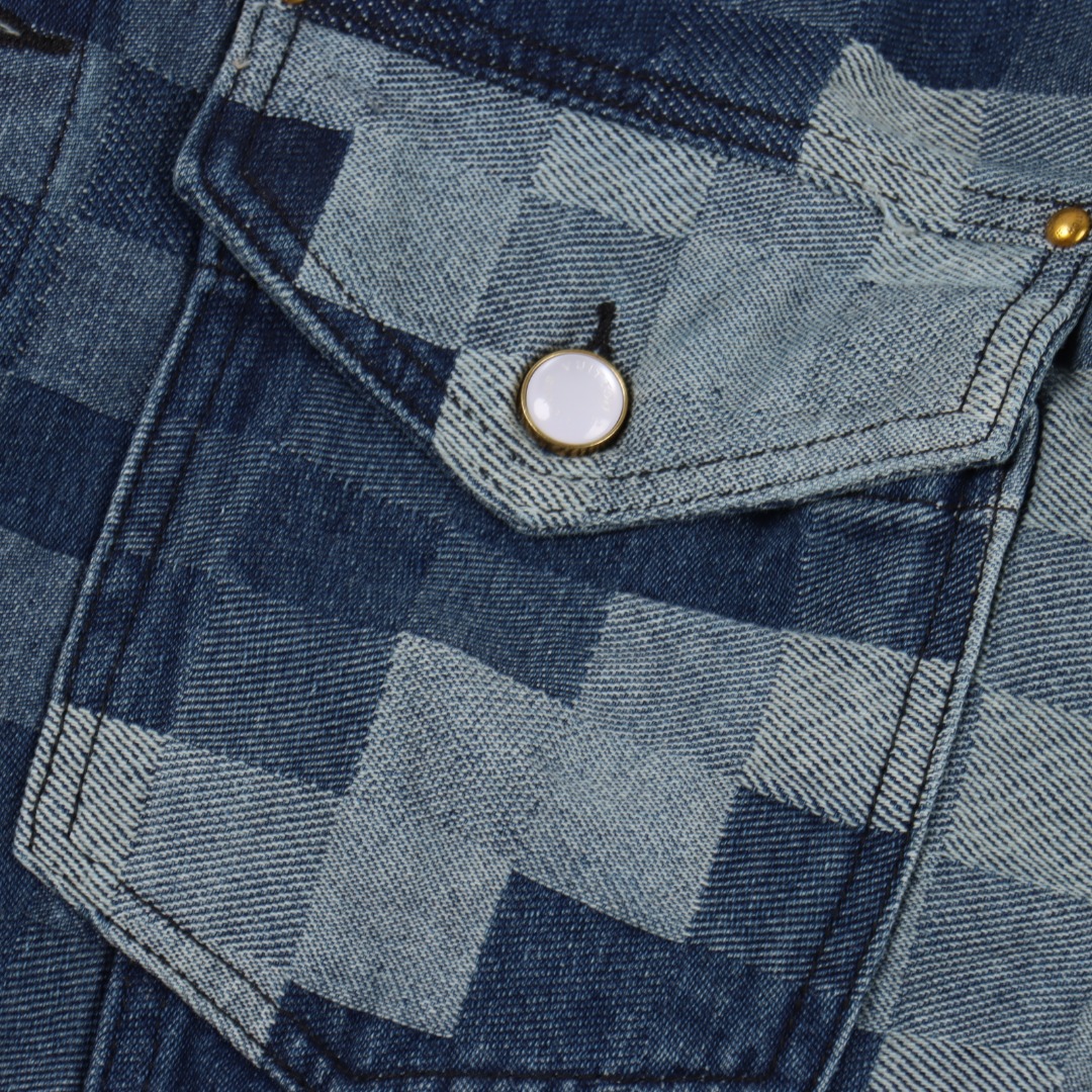 Louis Vuitton路易威登 1V 25FW 马赛克迷彩牛仔夹克-Chinese UA Cheap High Quatity Brand Clothes Bags handbags Sneakers wholesale wholesaler seller from China Factory suppliers Fashion Clothing Shoes best Quality Beautiful Price Louis Vuitton路易威登 1V 25FW 马赛克迷彩牛仔夹克