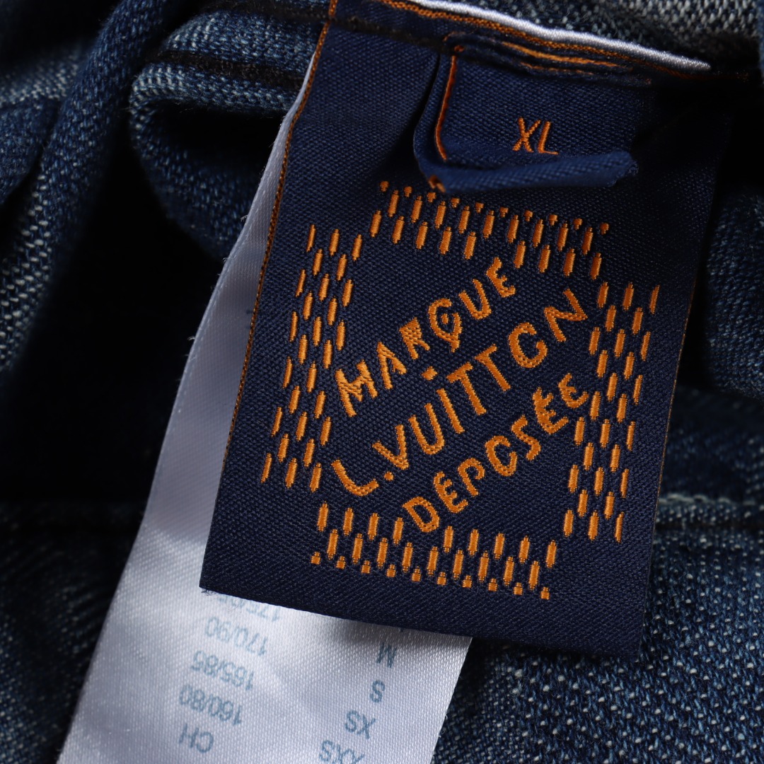 Louis Vuitton路易威登 1V 25FW 马赛克迷彩牛仔夹克-Chinese UA Cheap High Quatity Brand Clothes Bags handbags Sneakers wholesale wholesaler seller from China Factory suppliers Fashion Clothing Shoes best Quality Beautiful Price Louis Vuitton路易威登 1V 25FW 马赛克迷彩牛仔夹克