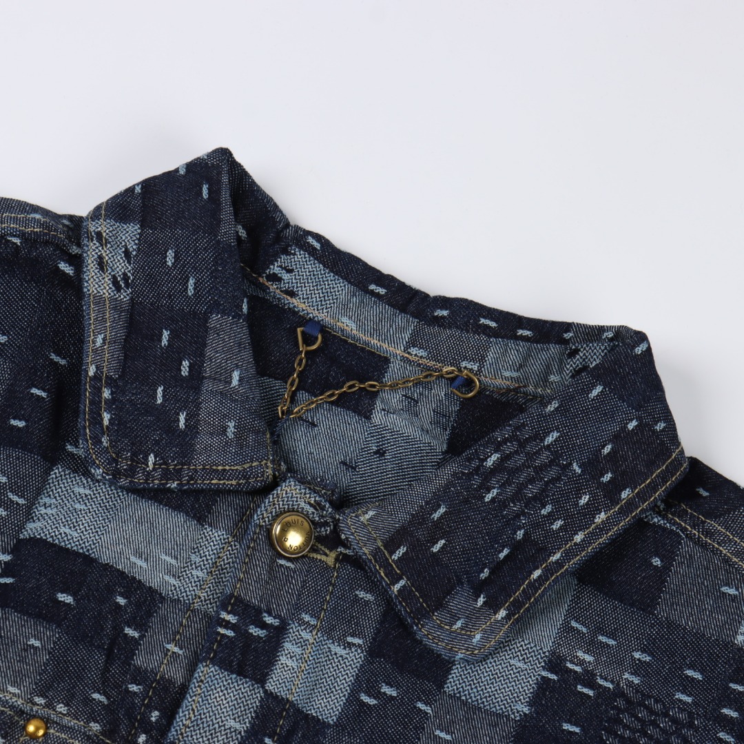 Louis Vuitton 路易威登 1V 25FW 虚线滑板提花牛仔夹克外套-Chinese UA Cheap High Quatity Brand Clothes Bags handbags Sneakers wholesale wholesaler seller from China Factory suppliers Fashion Clothing Shoes best Quality Beautiful Price Louis Vuitton 路易威登 1V 25FW 虚线滑板提花牛仔夹克外套