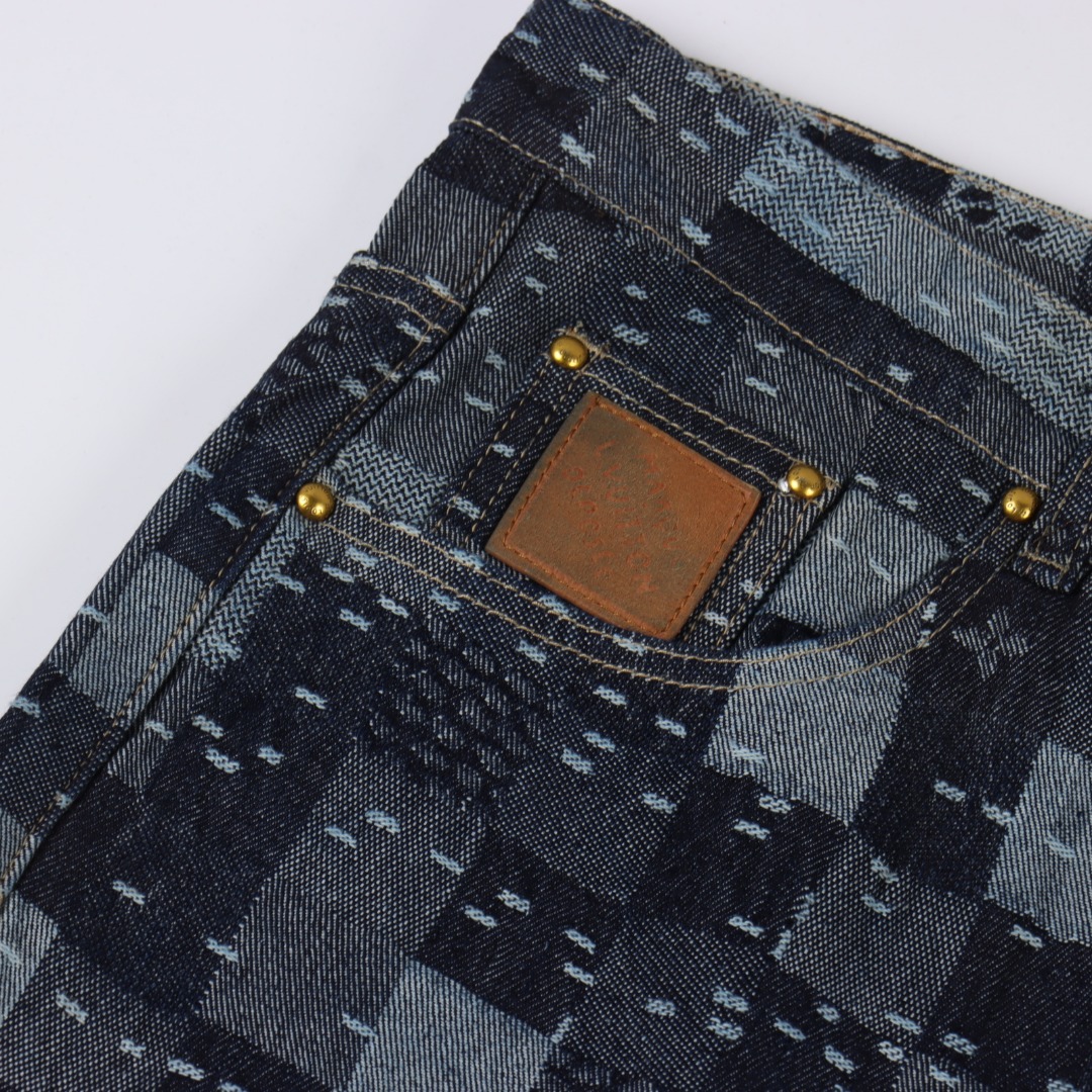 Louis Vuitton 路易威登 1V 25FW 虚线滑板提花牛仔长裤-Chinese UA Cheap High Quatity Brand Clothes Bags handbags Sneakers wholesale wholesaler seller from China Factory suppliers Fashion Clothing Shoes best Quality Beautiful Price Louis Vuitton 路易威登 1V 25FW 虚线滑板提花牛仔长裤