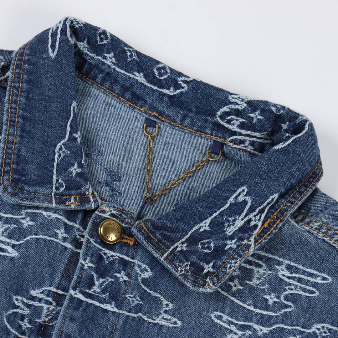 Louis Vuitton路易威登 1V 25FW 祥云老花提花牛仔夹克外套-Chinese UA Cheap High Quatity Brand Clothes Bags handbags Sneakers wholesale wholesaler seller from China Factory suppliers Fashion Clothing Shoes best Quality Beautiful Price Louis Vuitton路易威登 1V 25FW 祥云老花提花牛仔夹克外套