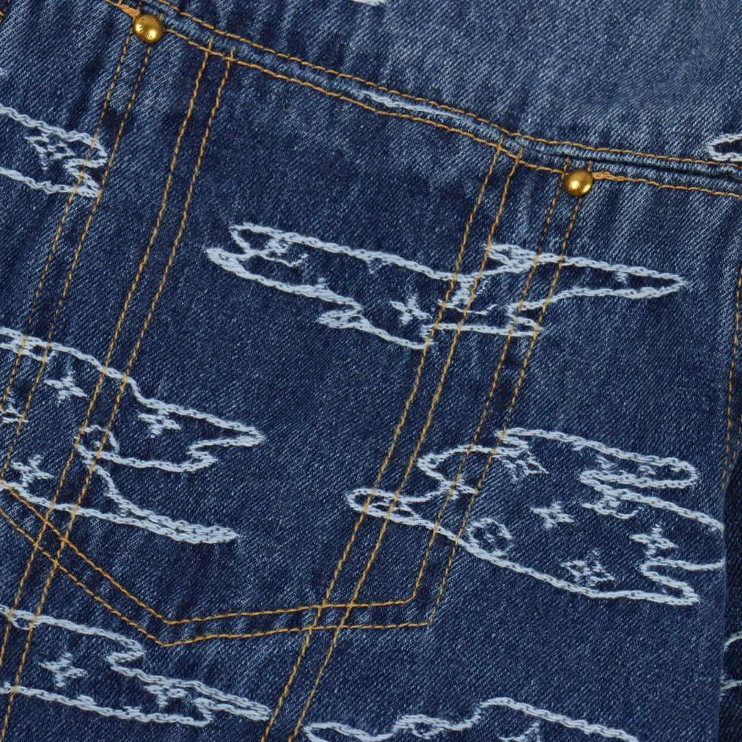 Louis Vuitton路易威登 1V 25FW 祥云老花提花牛仔夹克外套-Chinese UA Cheap High Quatity Brand Clothes Bags handbags Sneakers wholesale wholesaler seller from China Factory suppliers Fashion Clothing Shoes best Quality Beautiful Price Louis Vuitton路易威登 1V 25FW 祥云老花提花牛仔夹克外套