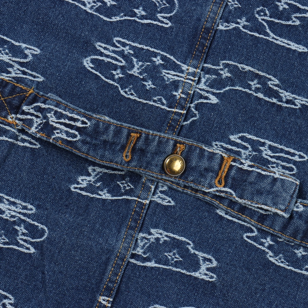 Louis Vuitton路易威登 1V 25FW 祥云老花提花牛仔夹克外套-Chinese UA Cheap High Quatity Brand Clothes Bags handbags Sneakers wholesale wholesaler seller from China Factory suppliers Fashion Clothing Shoes best Quality Beautiful Price Louis Vuitton路易威登 1V 25FW 祥云老花提花牛仔夹克外套