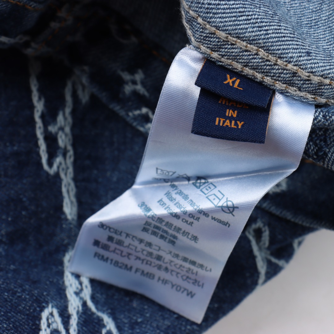 Louis Vuitton路易威登 1V 25FW 祥云老花提花牛仔夹克外套-Chinese UA Cheap High Quatity Brand Clothes Bags handbags Sneakers wholesale wholesaler seller from China Factory suppliers Fashion Clothing Shoes best Quality Beautiful Price Louis Vuitton路易威登 1V 25FW 祥云老花提花牛仔夹克外套
