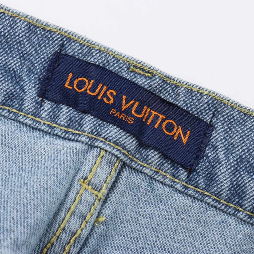 Louis Vuitton 路易威登 1V 25FW 口袋镂空绣花牛仔长裤-Chinese UA Cheap High Quatity Brand Clothes Bags handbags Sneakers wholesale wholesaler seller from China Factory suppliers Fashion Clothing Shoes best Quality Beautiful Price Louis Vuitton 路易威登 1V 25FW 口袋镂空绣花牛仔长裤