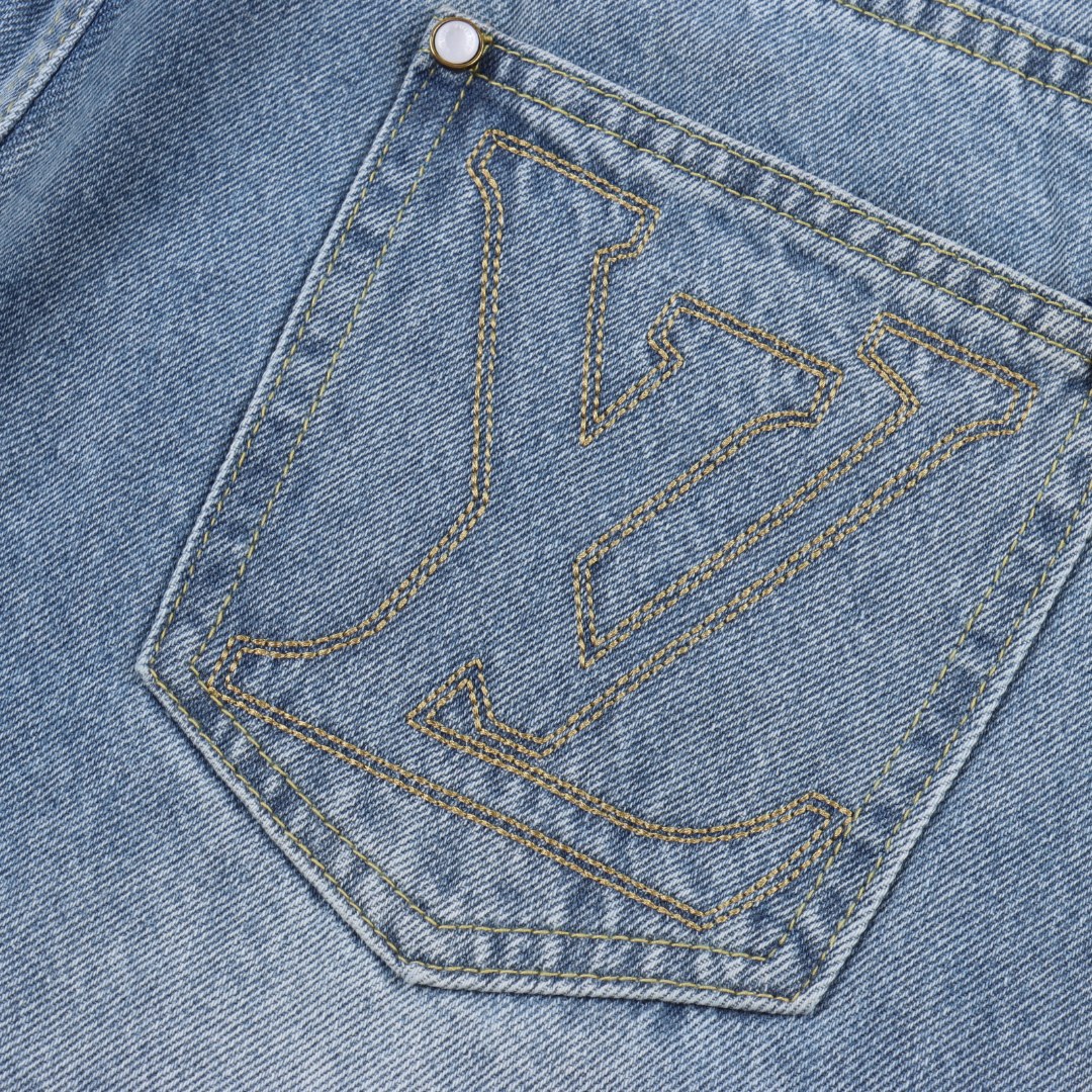 Louis Vuitton 路易威登 1V 25FW 口袋镂空绣花牛仔长裤-Chinese UA Cheap High Quatity Brand Clothes Bags handbags Sneakers wholesale wholesaler seller from China Factory suppliers Fashion Clothing Shoes best Quality Beautiful Price Louis Vuitton 路易威登 1V 25FW 口袋镂空绣花牛仔长裤