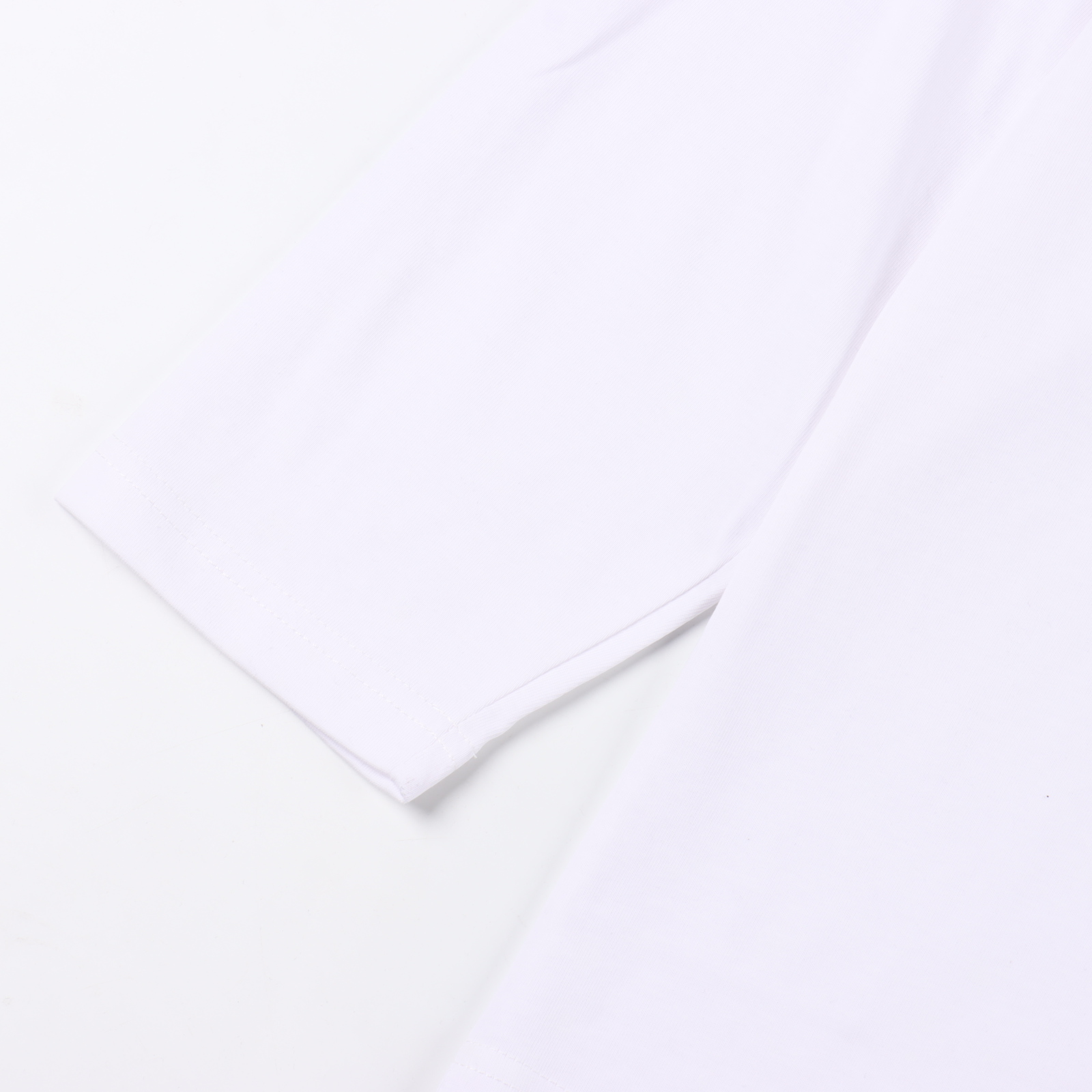 Calvin klein 背后字母浮雕长袖T恤 黑色 白色-Chinese UA Cheap High Quatity Brand Clothes Bags handbags Sneakers wholesale wholesaler seller from China Factory suppliers Fashion Clothing Shoes best Quality Beautiful Price Calvin klein 背后字母浮雕长袖T恤 黑色 白色