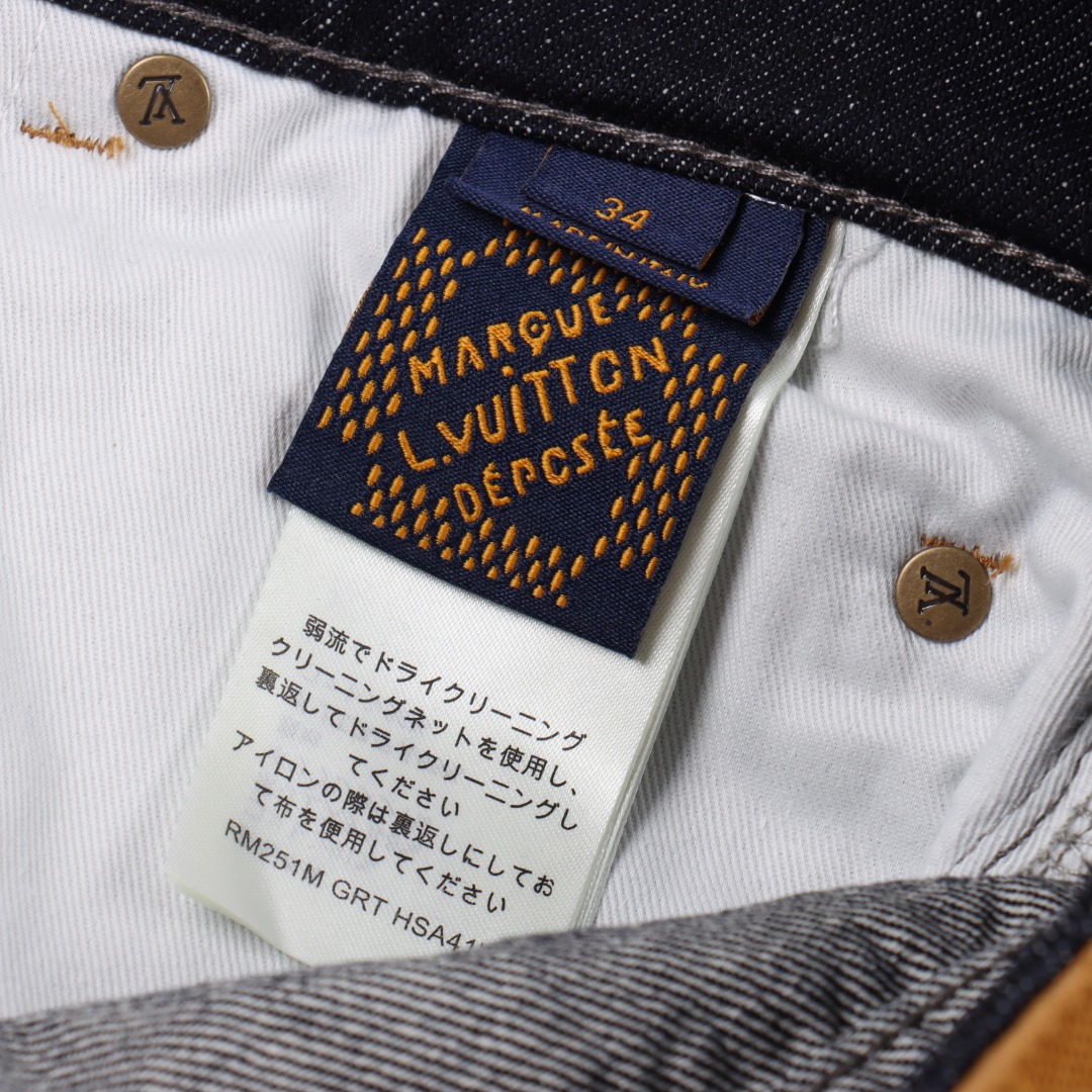 LOUIS VUITTON/路易威登 菲董联名系列 字母图案刺绣牛仔长裤-High Quatity Cheap Brand wholesale wholesaler seller Clothes Bags handbags Sneakers Top Fashion Clothing Shoes from China Factory Chinese suppliers best Quality Beautiful Price LOUIS VUITTON/路易威登 菲董联名系列 字母图案刺绣牛仔长裤