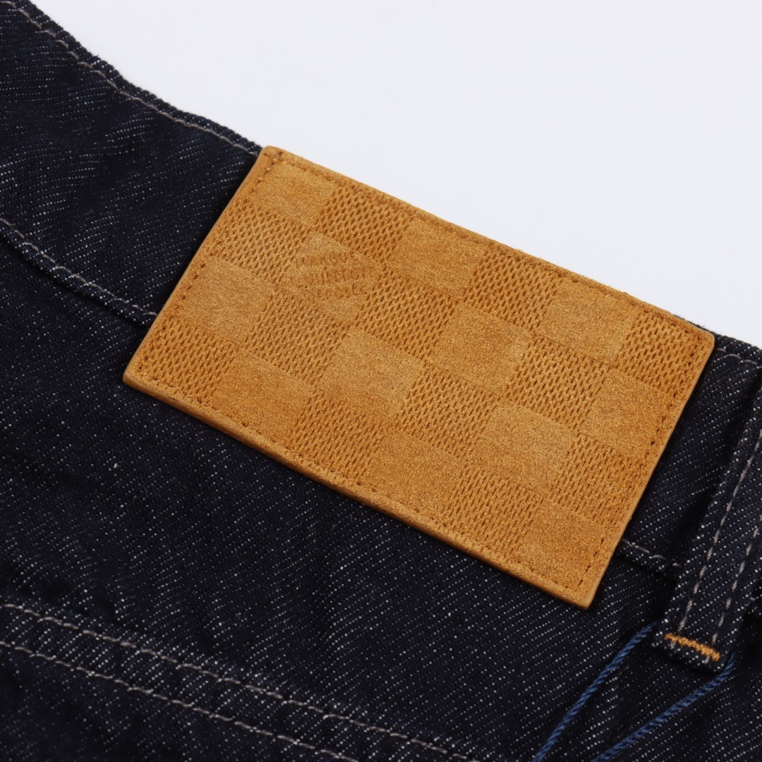 LOUIS VUITTON/路易威登 菲董联名系列 字母图案刺绣牛仔长裤-High Quatity Cheap Brand wholesale wholesaler seller Clothes Bags handbags Sneakers Top Fashion Clothing Shoes from China Factory Chinese suppliers best Quality Beautiful Price LOUIS VUITTON/路易威登 菲董联名系列 字母图案刺绣牛仔长裤