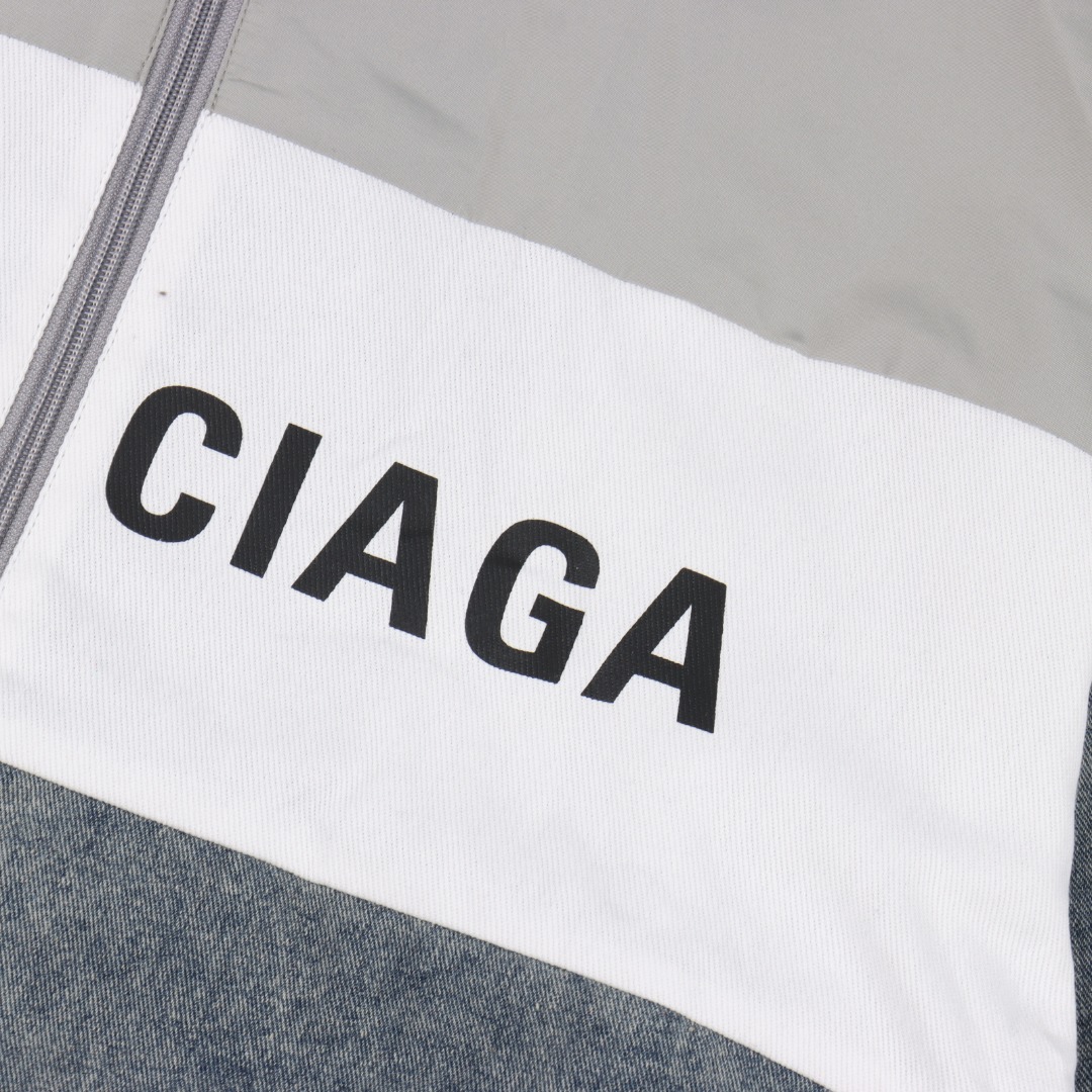 Balenciaga巴黎世家 BLCG 25FW 牛仔拼接标语冲锋衣夹克