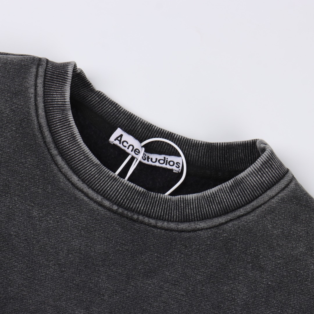 Acne Studios 水洗褪色后背小硅胶做旧圆领卫衣 洗水黑