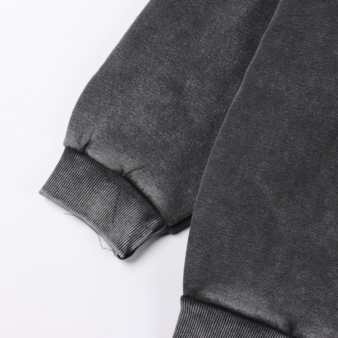 Acne Studios 水洗褪色后背小硅胶做旧圆领卫衣 洗水黑