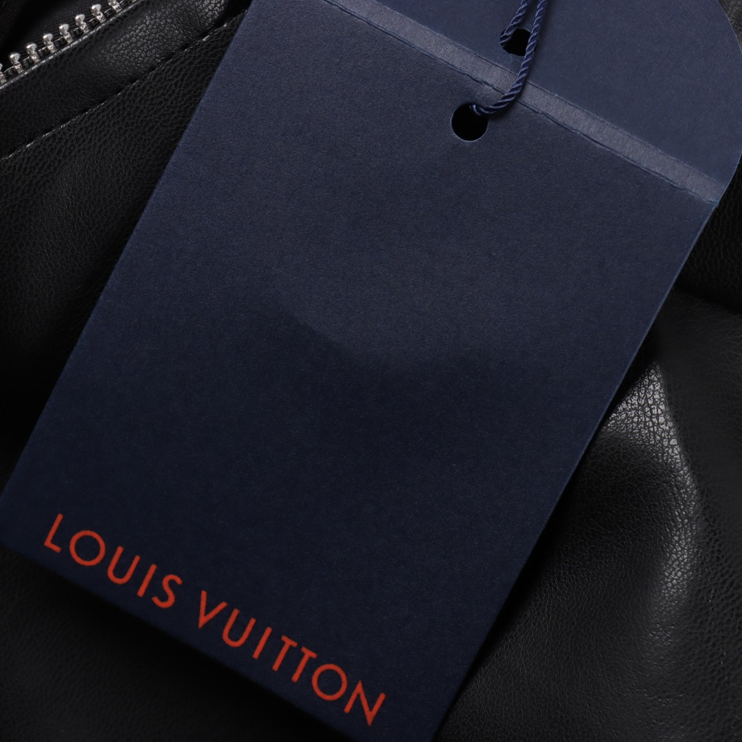 Louis Vuitton路易威登 1V 25FW 四叶草麂皮拼接皮革飞行外套