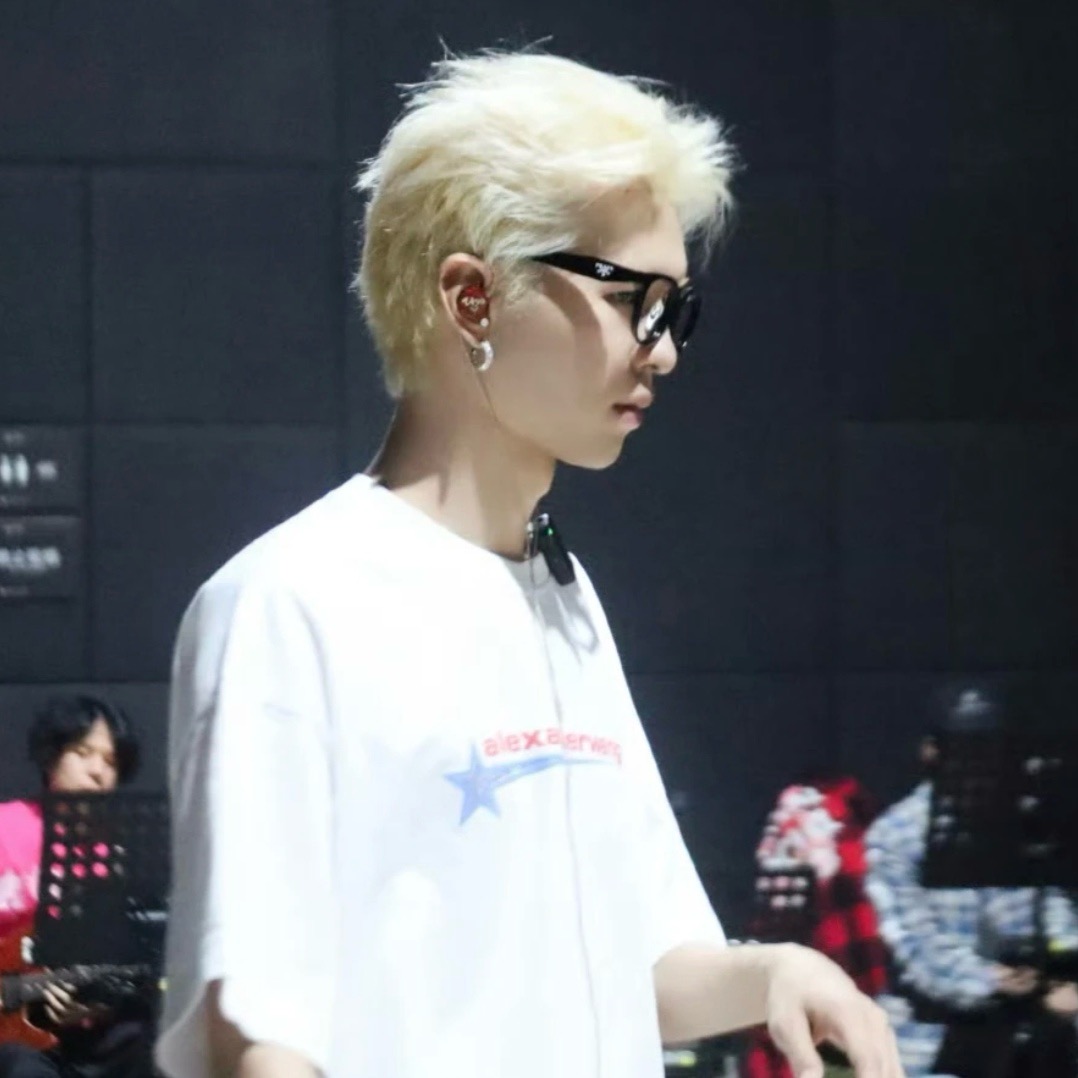 _diS9s16H074FKUCcUt7C7lfBgjQi29DiWzLs-bA