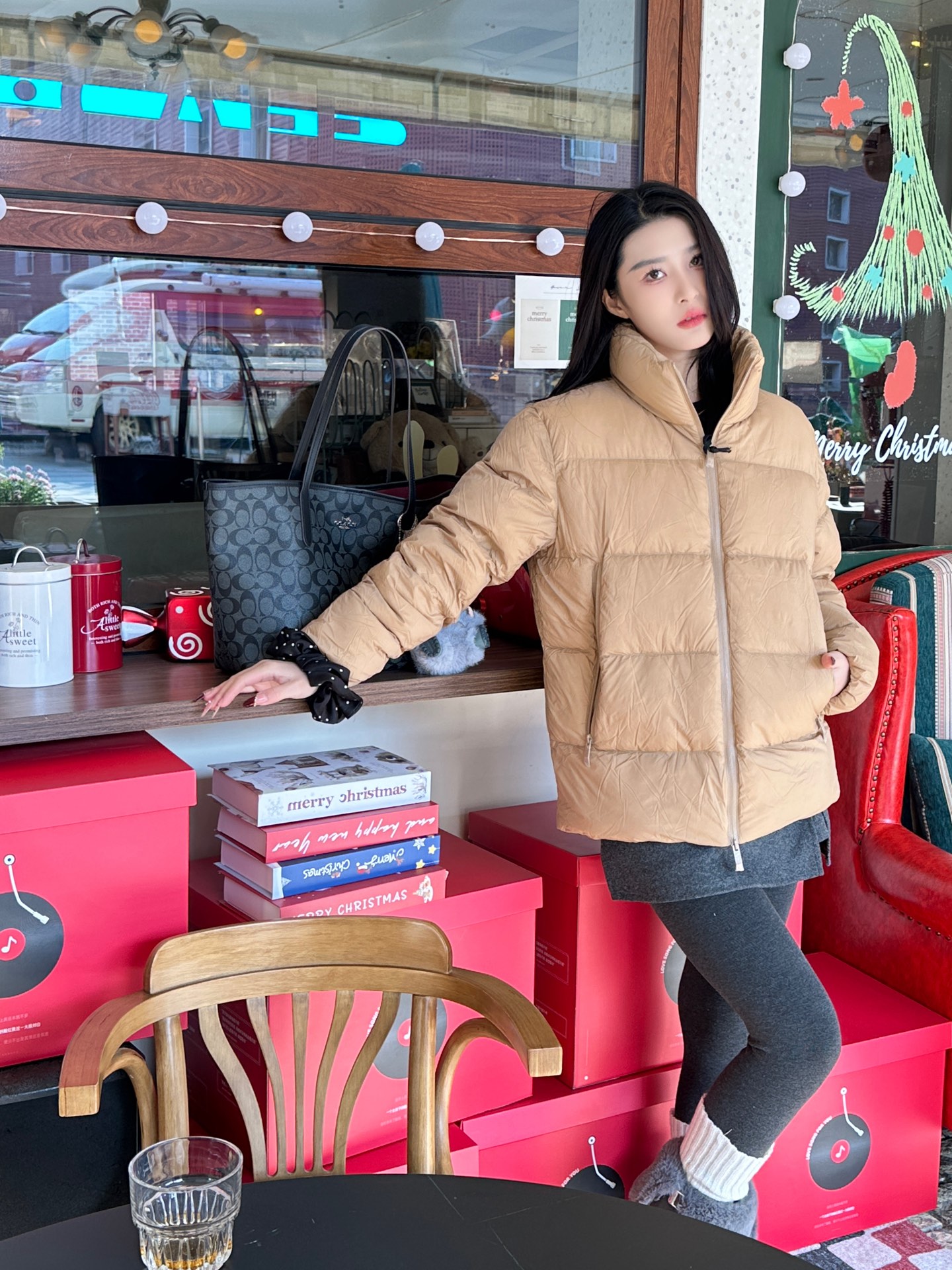 _drT9sh9-m625BZjry0uwE4EitpMBV19Nrz08fMQ