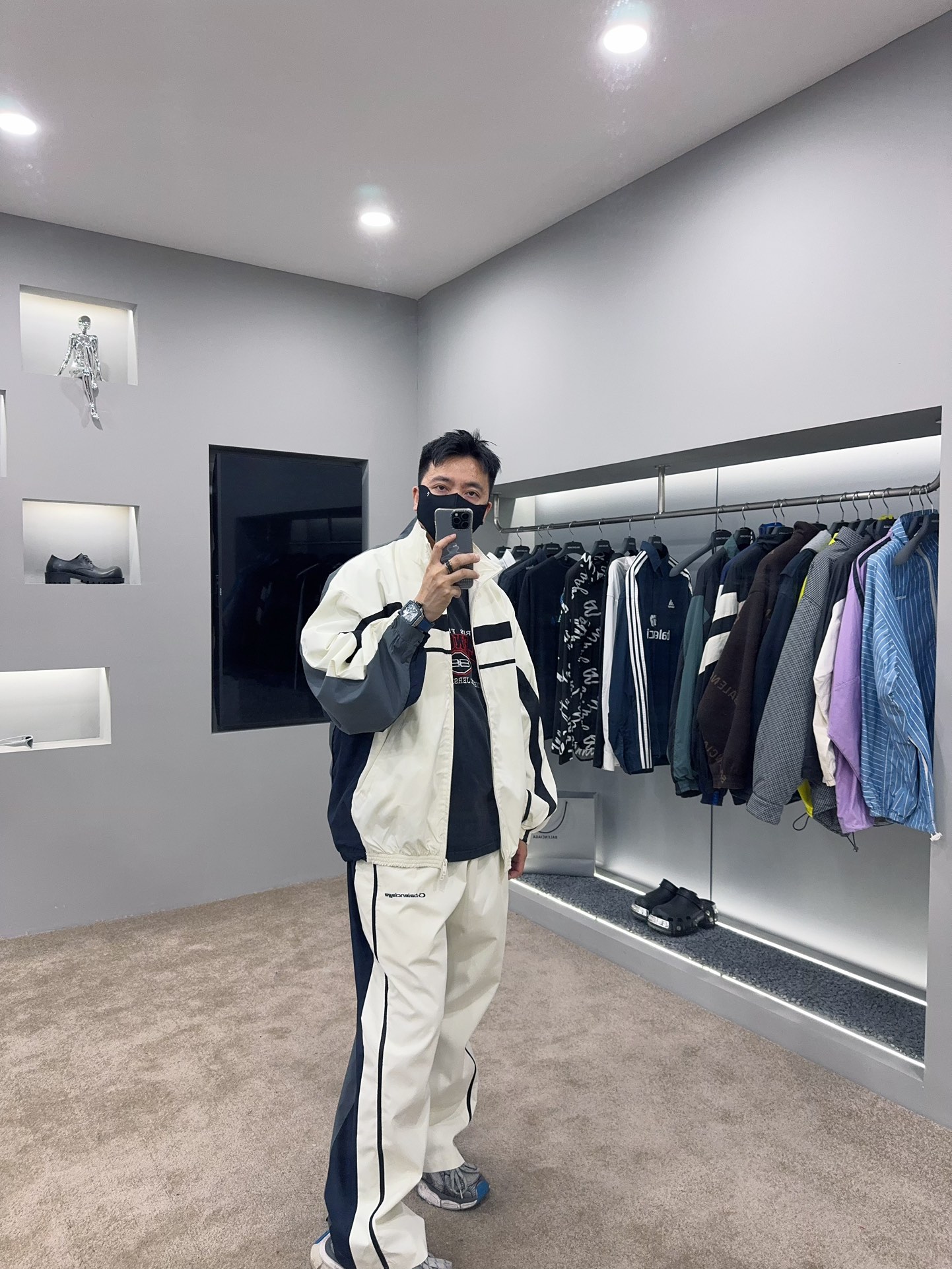 _doI9s6Q8l7pl9lYuKuJ3_yPoBAqgYkVqt3HxTpQ