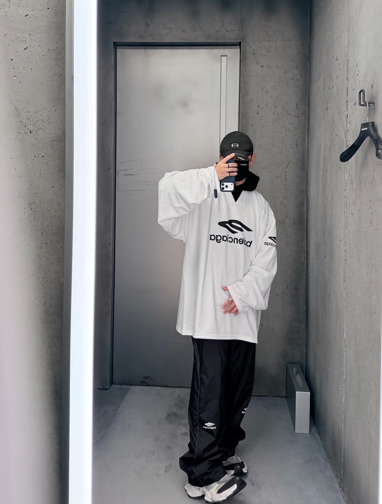 _d2L9ssKSIChiq_gWB14SX5F1VUKLFYZhofmGzXQ