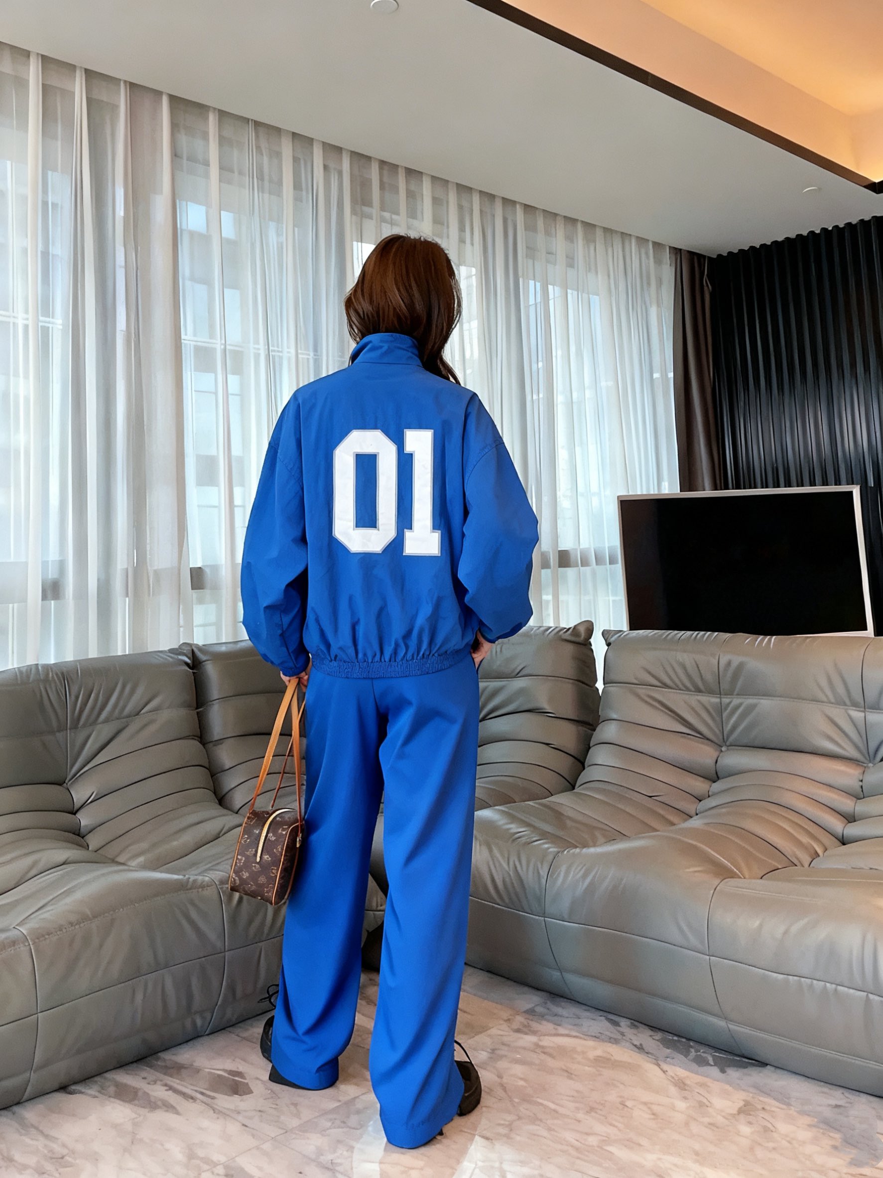 _din9smlWio2cAZM_5s0HnBqzqsR5niU50ej_dkw