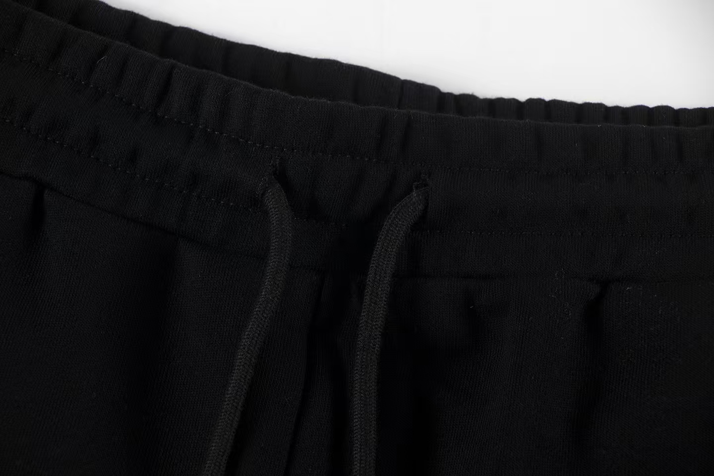 Givenchy Men's Black Cotton Blend Shorts with Lightning Graphic - M to 3XL 7 i1739372641631 8608 0 5