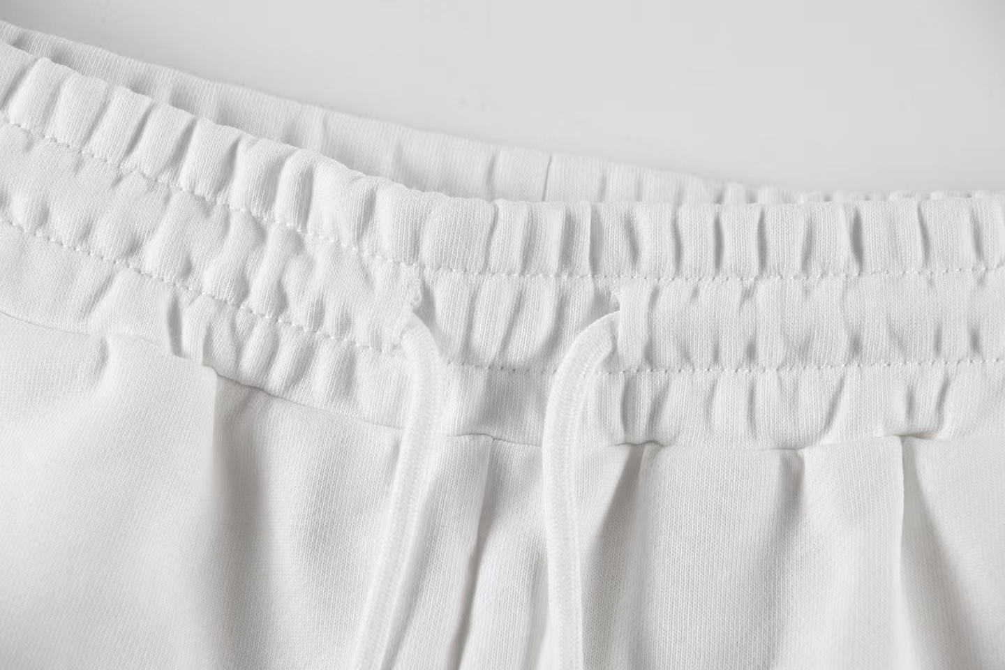 Givenchy Men's White Lightning Logo Cotton Blend Sweat Shorts 6 i1739372739048 7538 0 6