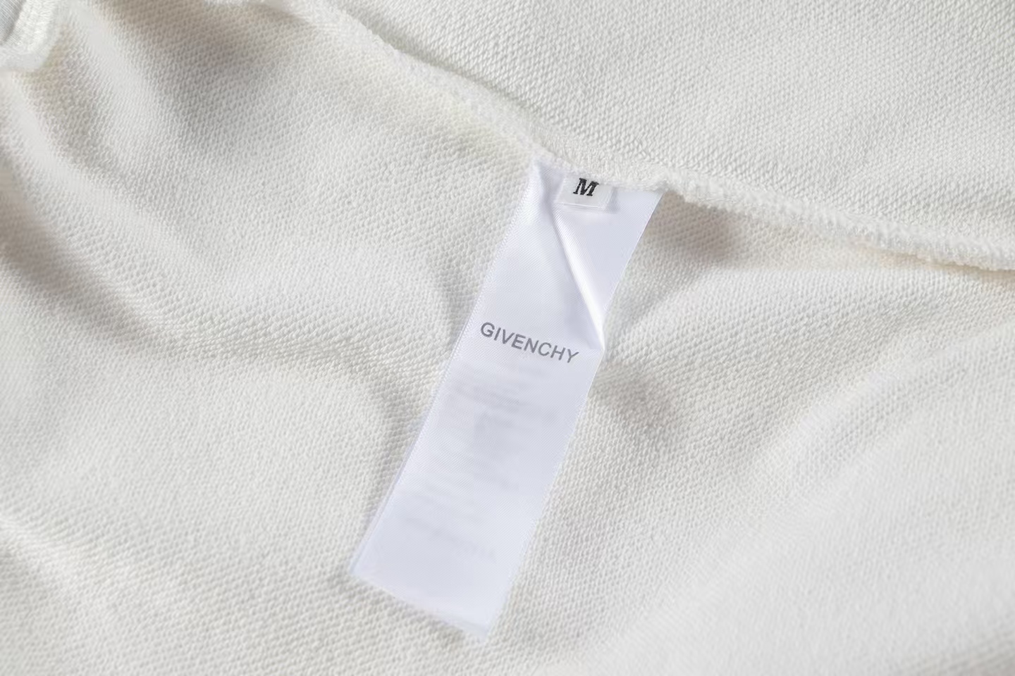 Givenchy Men's White Lightning Logo Cotton Blend Sweat Shorts 8 i1739372741043 3468 0 3
