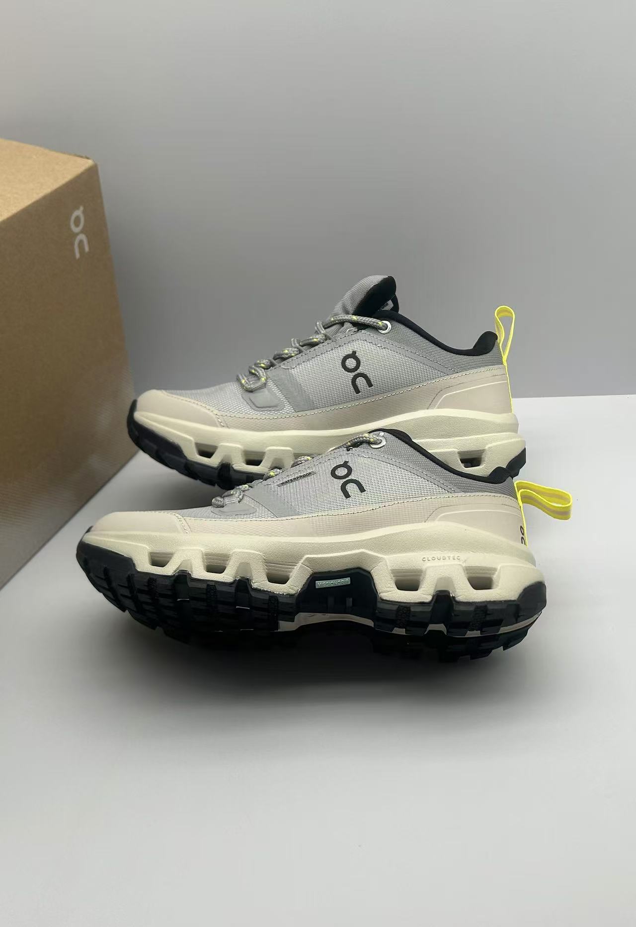 “Durable Waterproof Hiking Shoes for Outdoor Expeditions in Various Sizes” - 图片 4